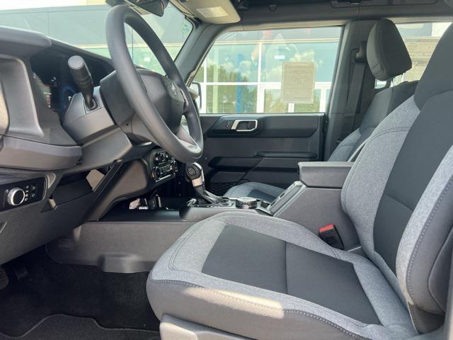 new 2025 Ford Bronco car, priced at $42,580
