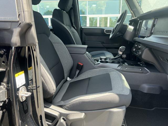 new 2025 Ford Bronco car, priced at $42,580