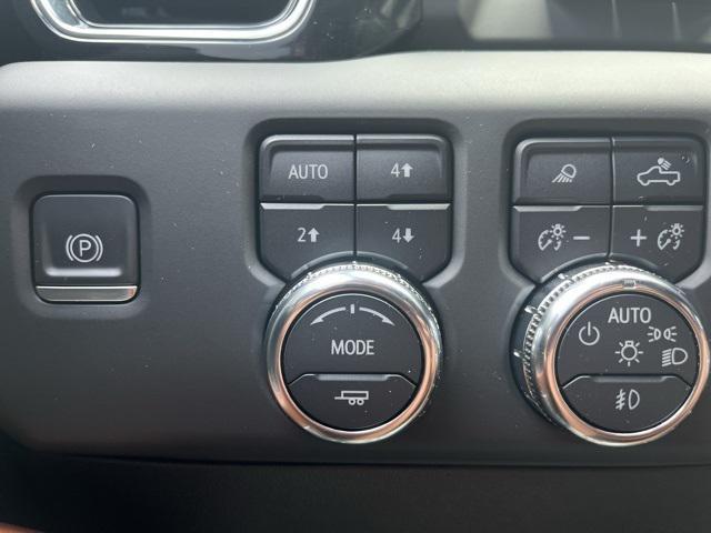 used 2024 GMC Sierra 2500 car, priced at $69,173