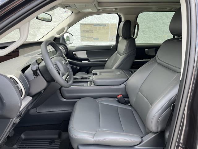 new 2025 Ford Expedition Max car, priced at $71,616