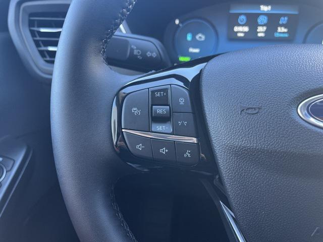 new 2026 Ford Escape PHEV car, priced at $33,420