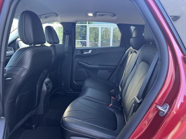 new 2026 Ford Escape PHEV car, priced at $33,420