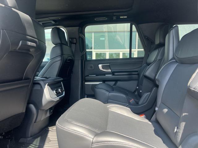 new 2025 Ford Expedition car, priced at $83,682