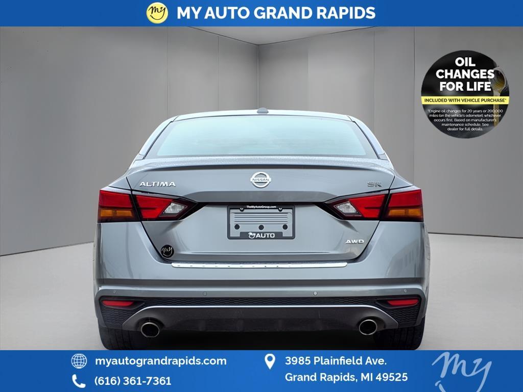 used 2022 Nissan Altima car, priced at $23,255
