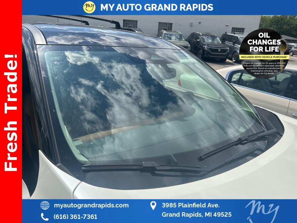 used 2022 Nissan Pathfinder car, priced at $35,989