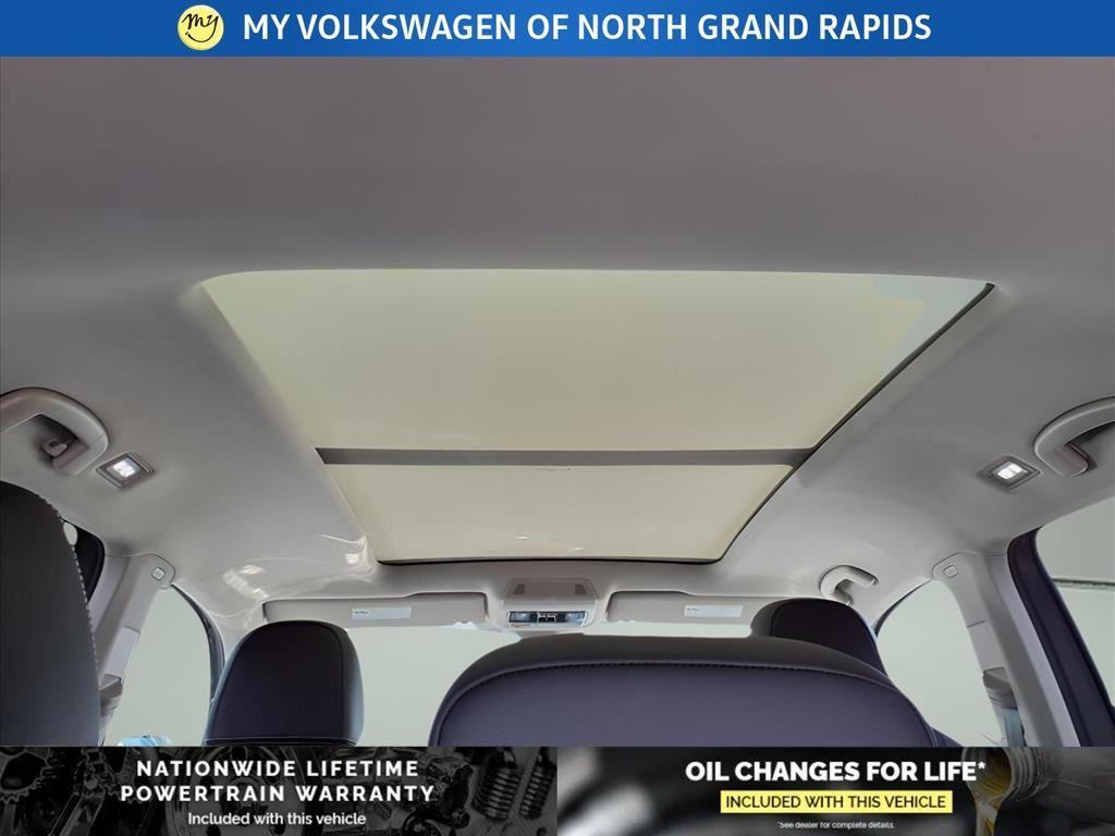 new 2026 Volkswagen Atlas car, priced at $48,883