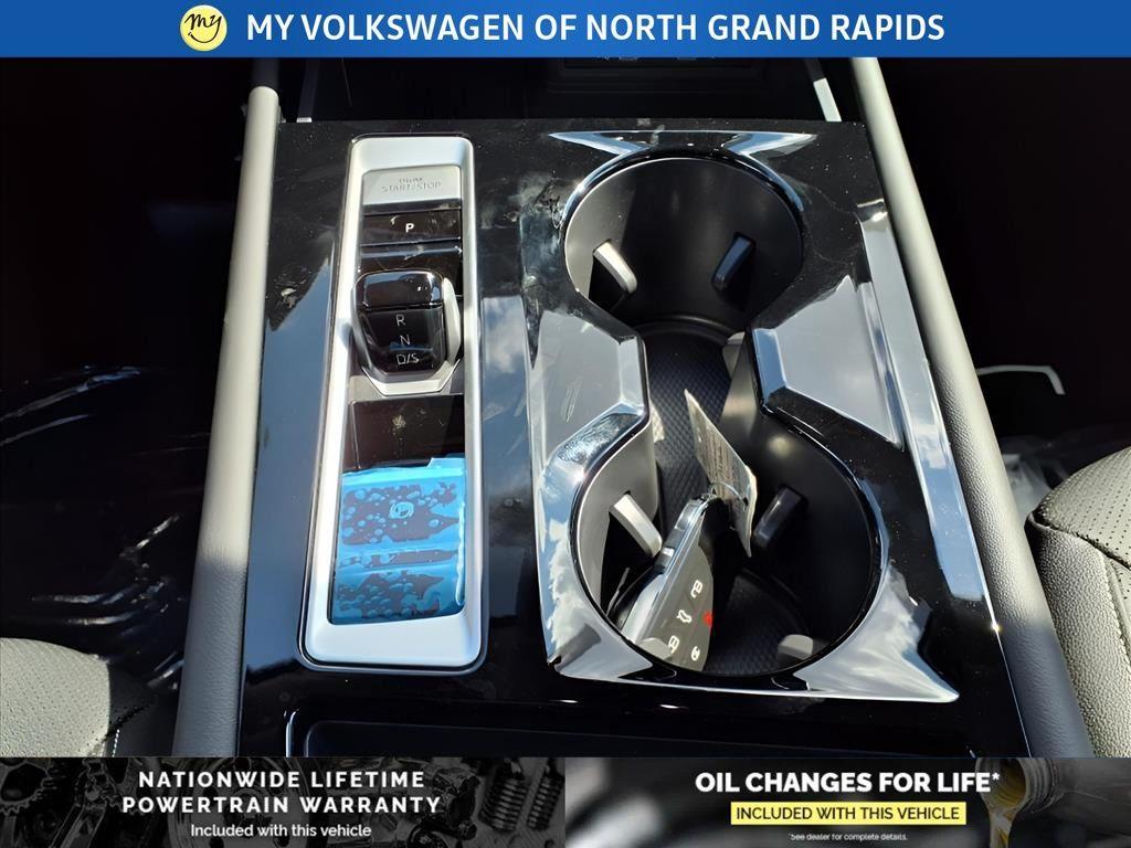 new 2026 Volkswagen Atlas car, priced at $48,883