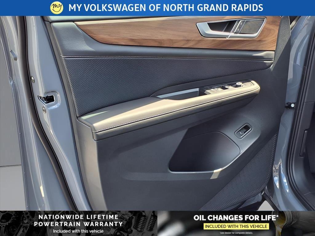 new 2026 Volkswagen Atlas car, priced at $48,883