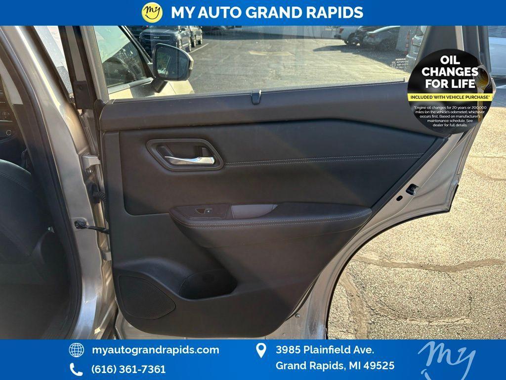 used 2023 Nissan Rogue car, priced at $24,994