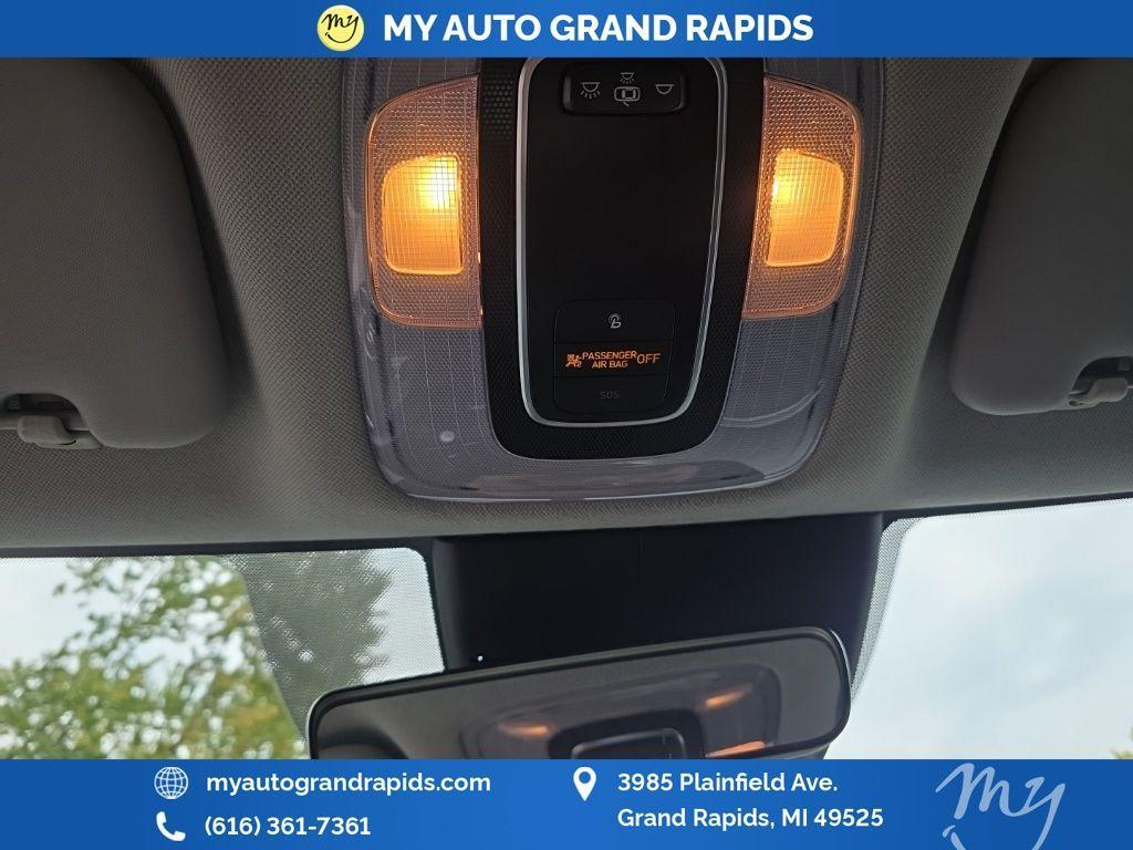 used 2022 Hyundai Elantra car, priced at $13,993