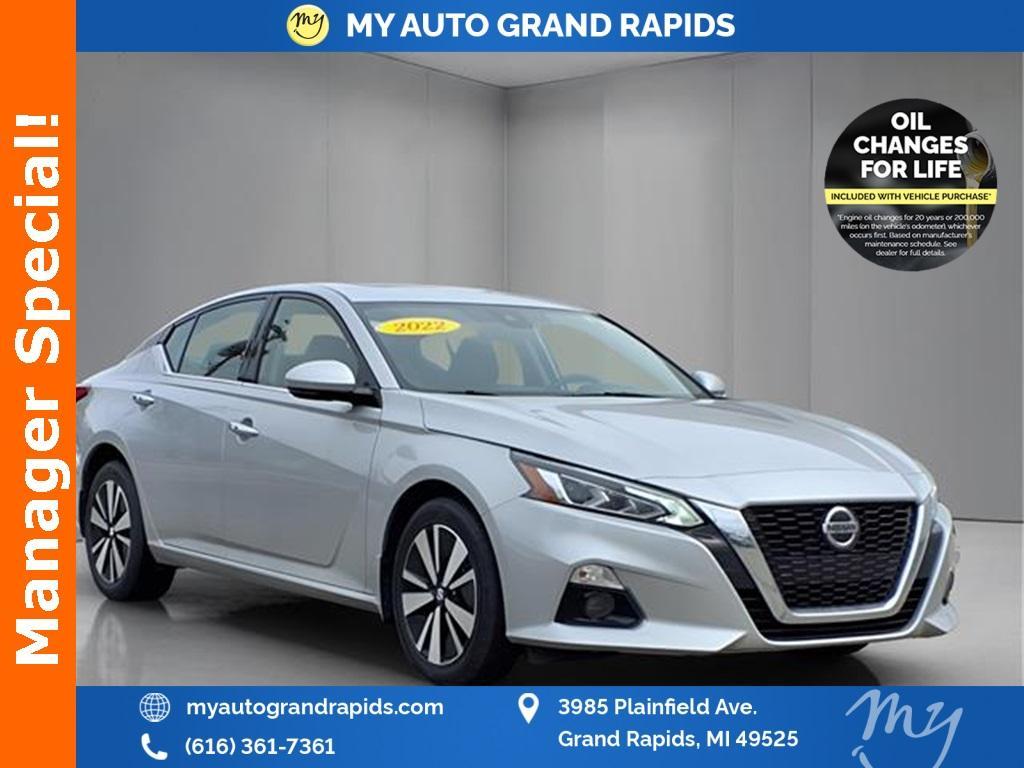 used 2022 Nissan Altima car, priced at $19,687