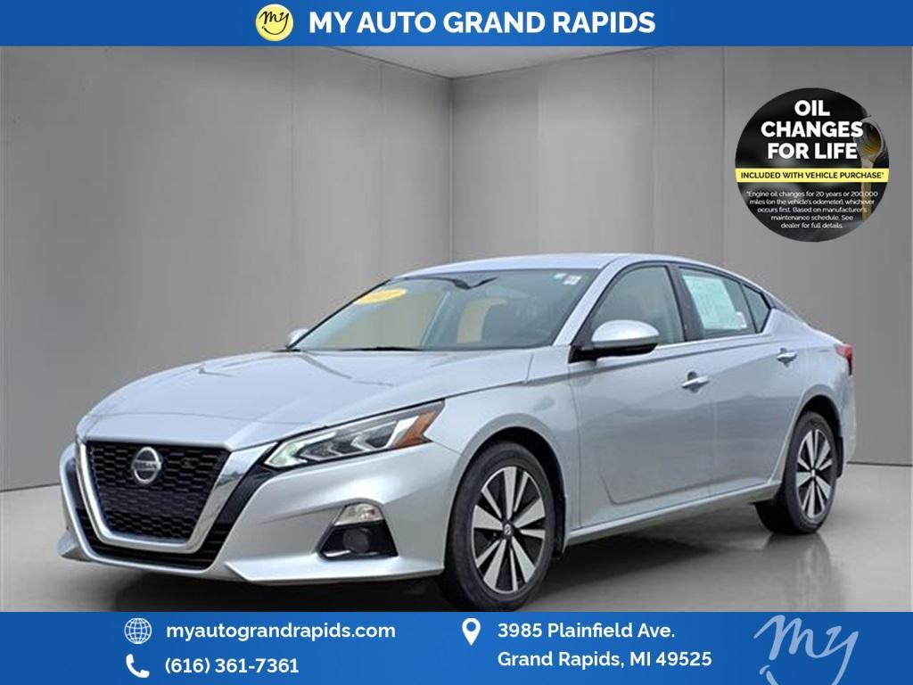 used 2022 Nissan Altima car, priced at $22,558