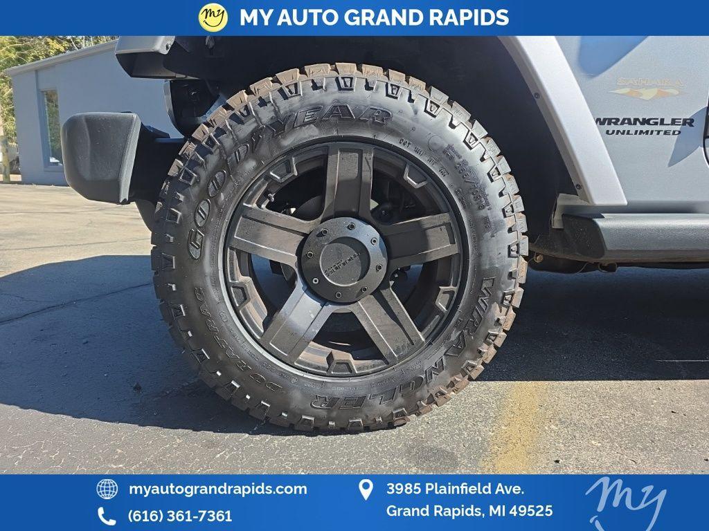 used 2014 Jeep Wrangler Unlimited car, priced at $14,605