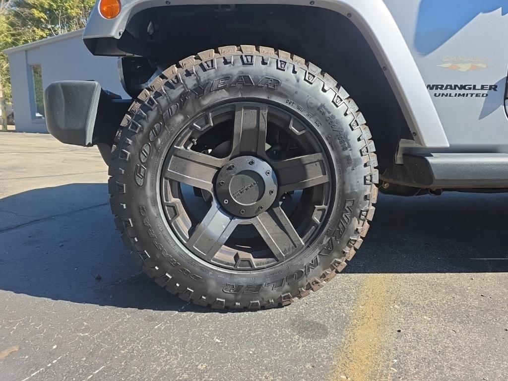 used 2014 Jeep Wrangler Unlimited car, priced at $15,220