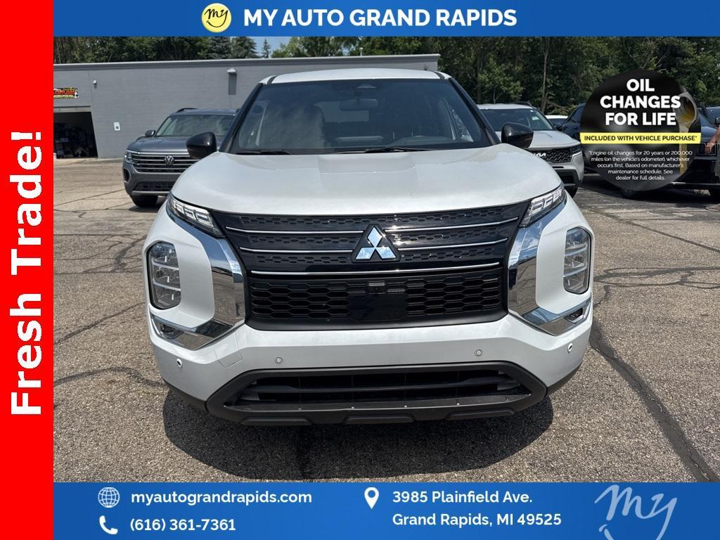 used 2023 Mitsubishi Outlander car, priced at $26,388
