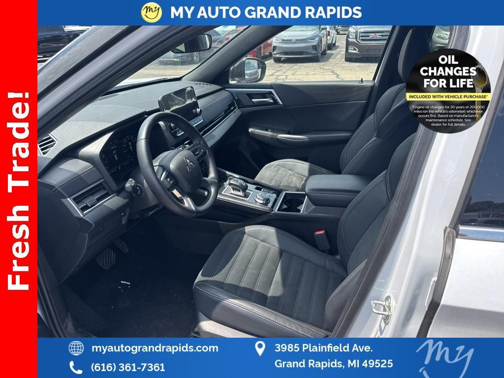 used 2023 Mitsubishi Outlander car, priced at $26,388