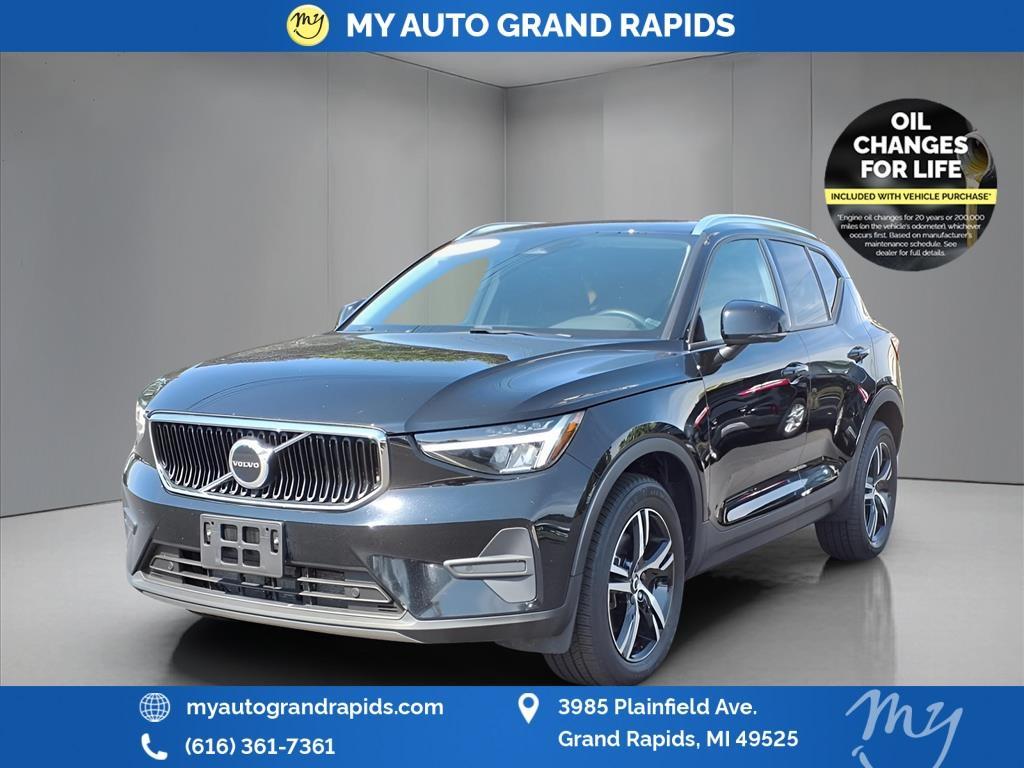used 2023 Volvo XC40 car, priced at $24,825