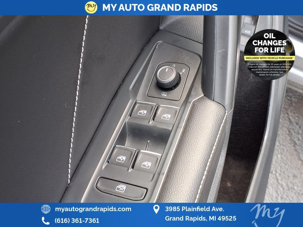 used 2024 Volkswagen Tiguan car, priced at $27,354
