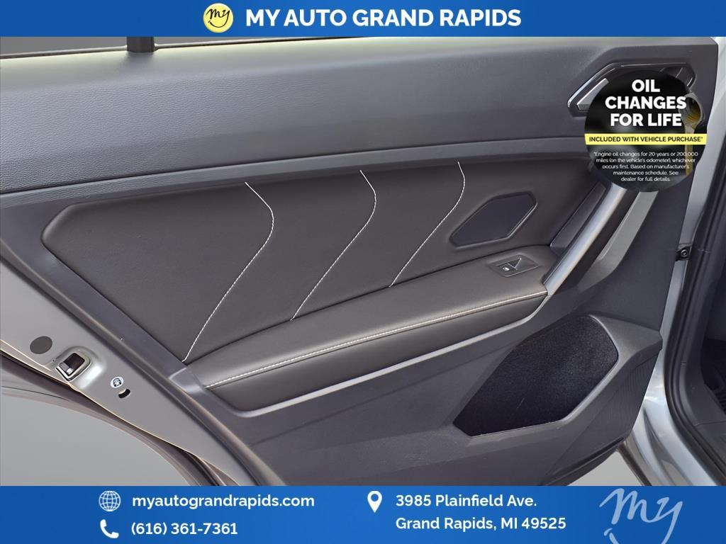used 2024 Volkswagen Tiguan car, priced at $27,354