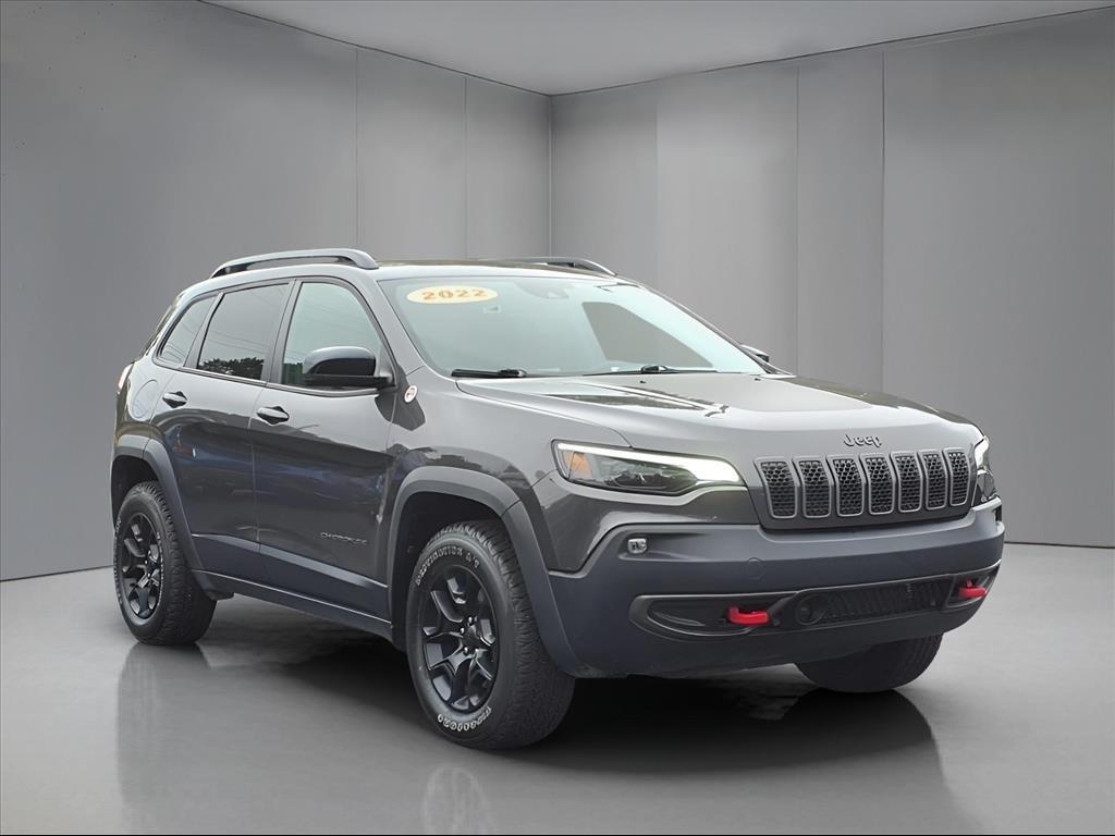 used 2022 Jeep Cherokee car, priced at $26,494