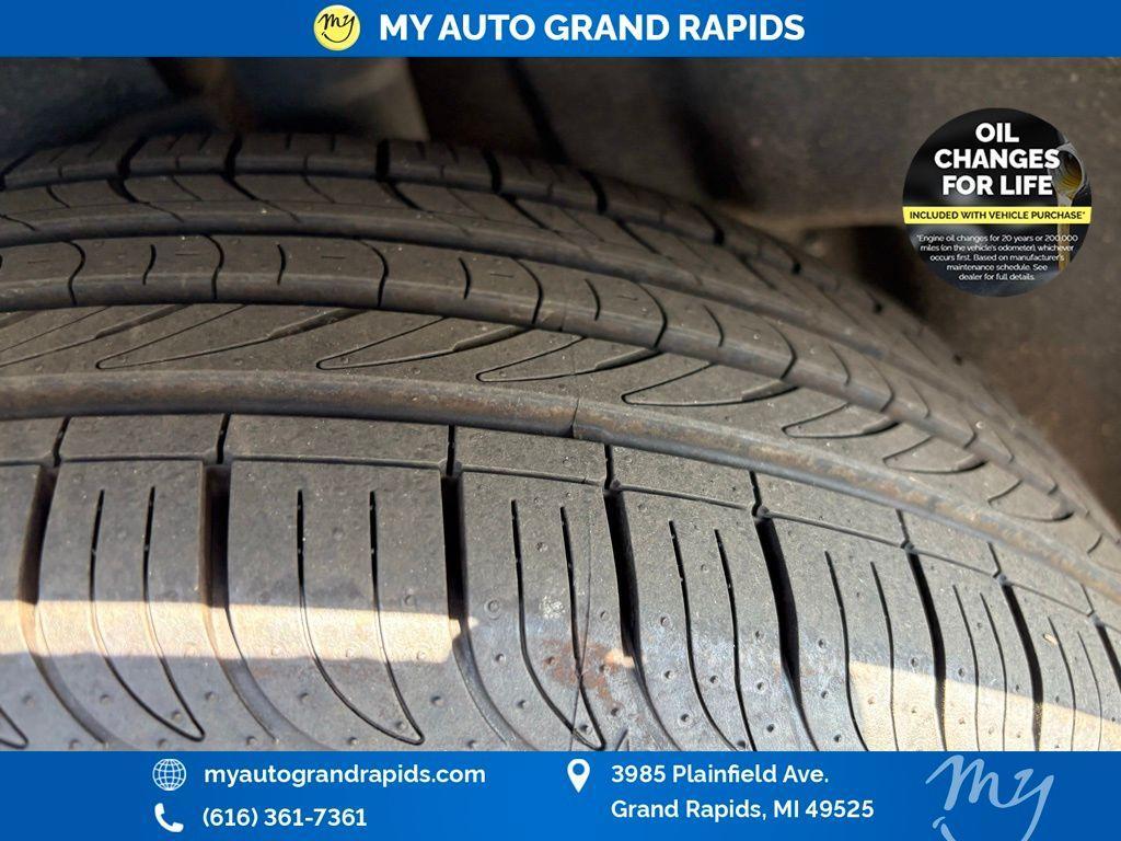 used 2022 Nissan Rogue car, priced at $20,844