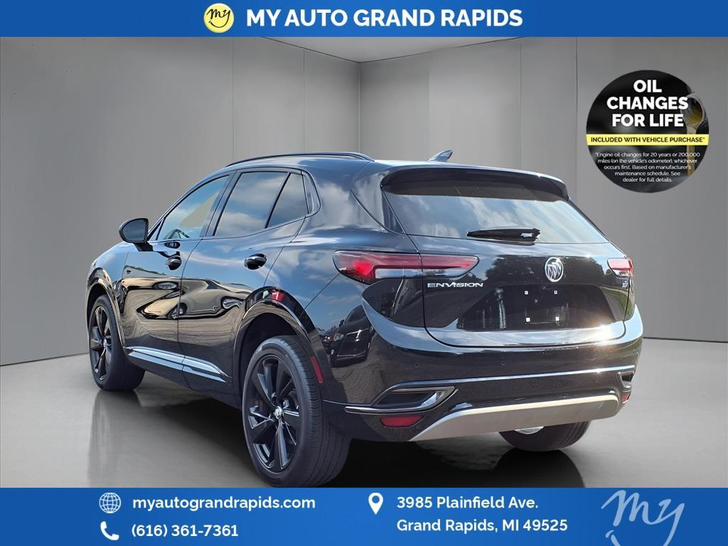 used 2022 Buick Envision car, priced at $23,880