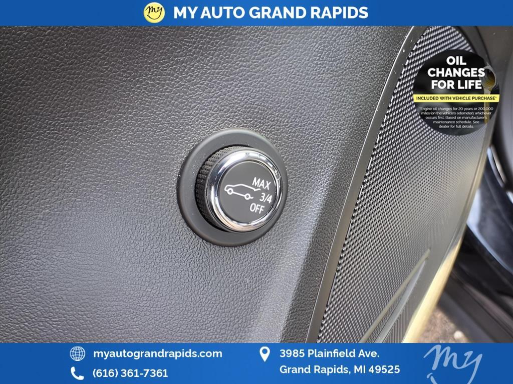 used 2022 Buick Envision car, priced at $23,880