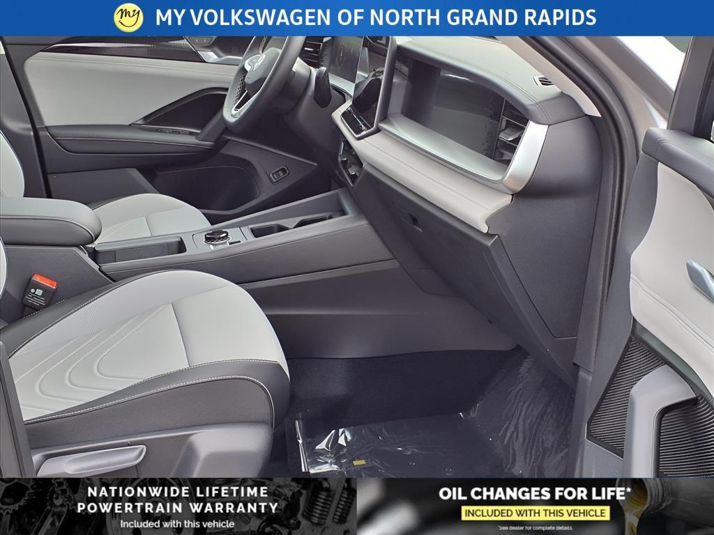 new 2025 Volkswagen Tiguan car, priced at $36,971