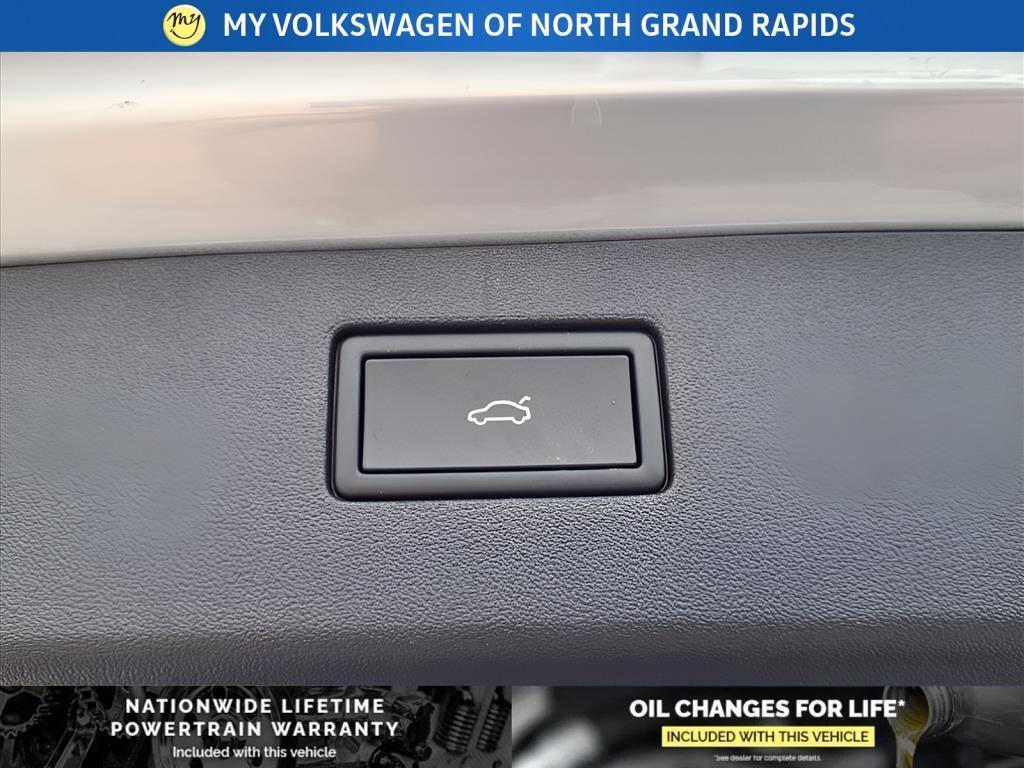 new 2025 Volkswagen Tiguan car, priced at $36,971