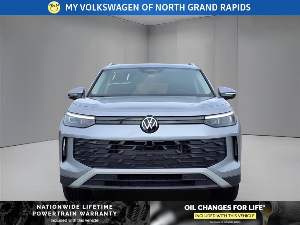 new 2025 Volkswagen Tiguan car, priced at $36,971