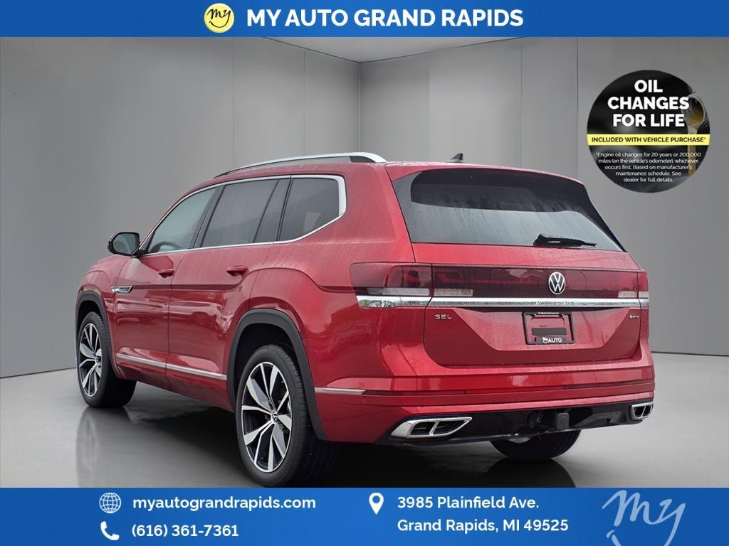 used 2025 Volkswagen Atlas car, priced at $50,881