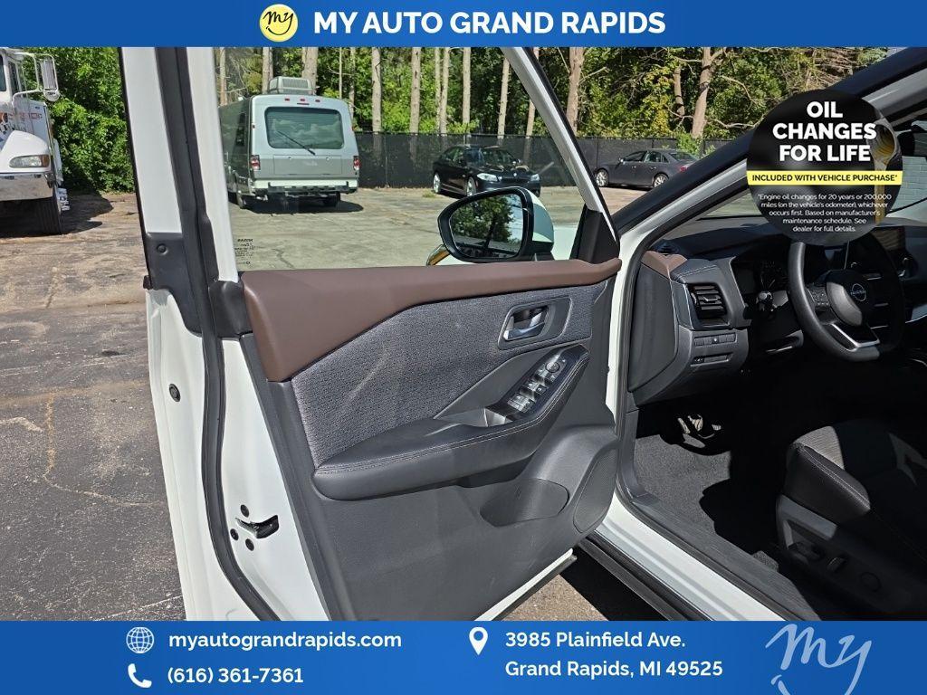 used 2022 Nissan Rogue car, priced at $20,874