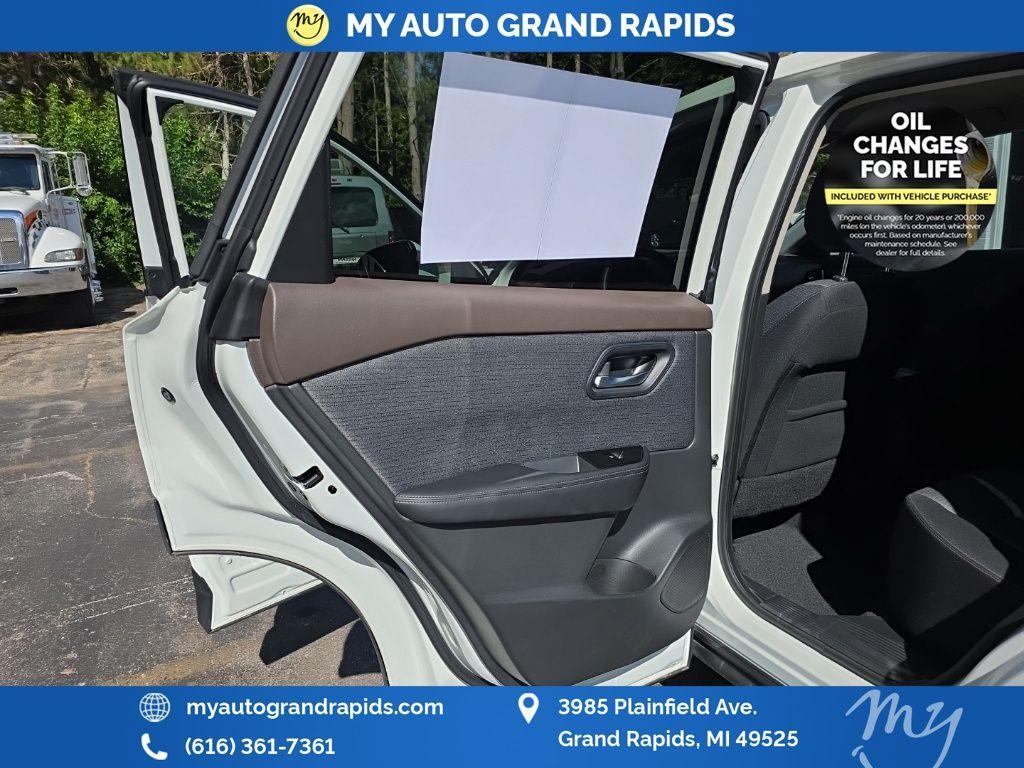 used 2022 Nissan Rogue car, priced at $20,874