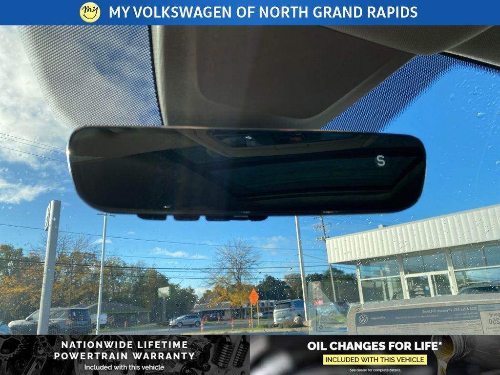 new 2026 Volkswagen Atlas car, priced at $57,246