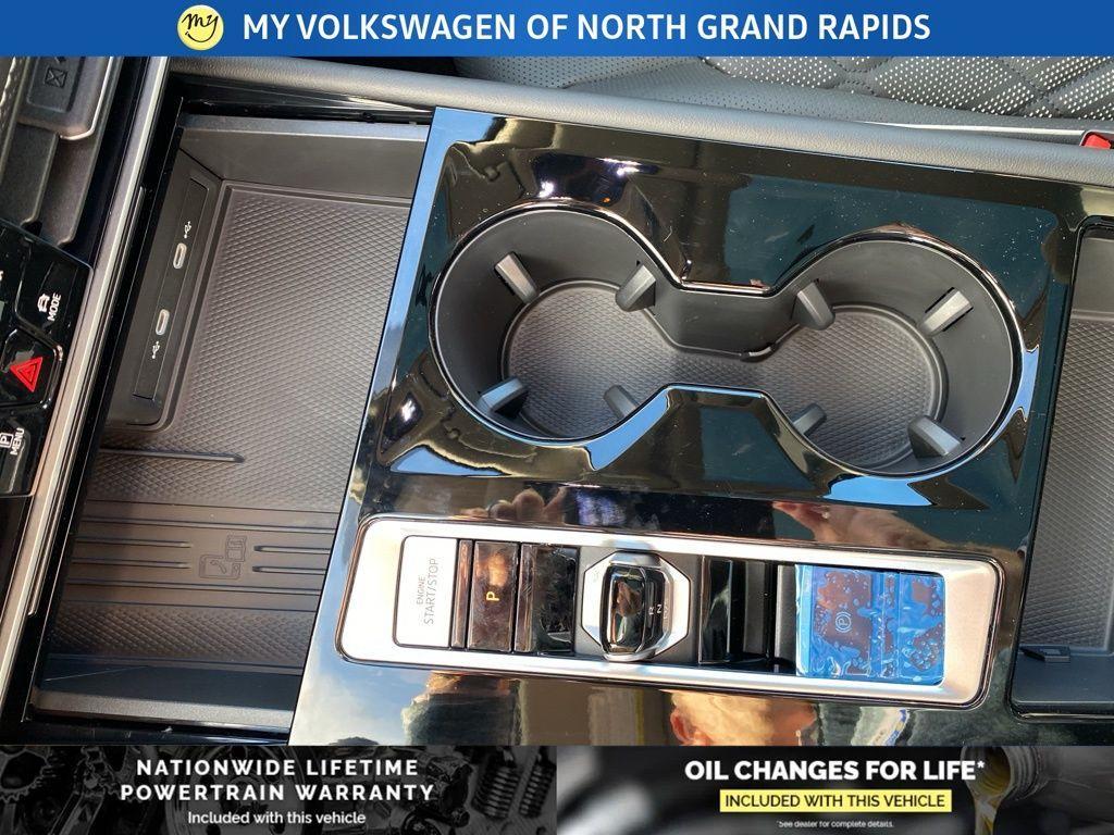 new 2026 Volkswagen Atlas car, priced at $57,246