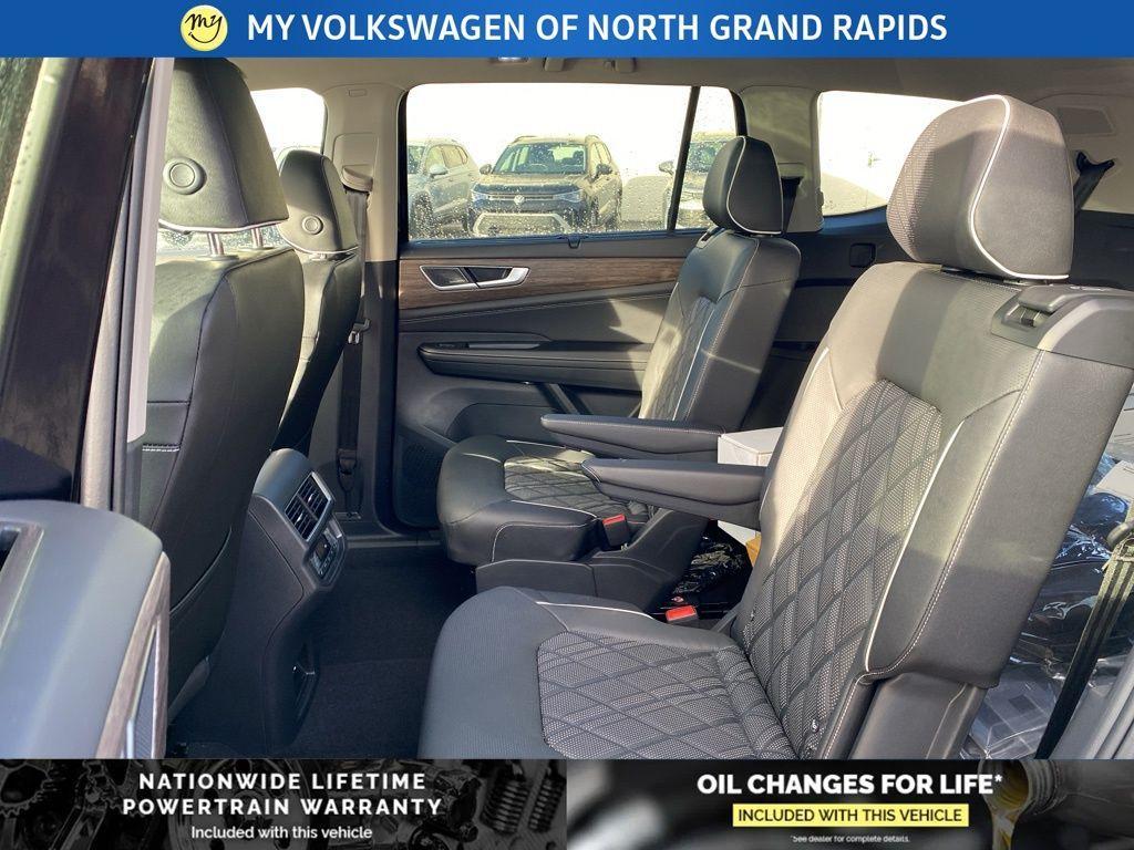 new 2026 Volkswagen Atlas car, priced at $57,246