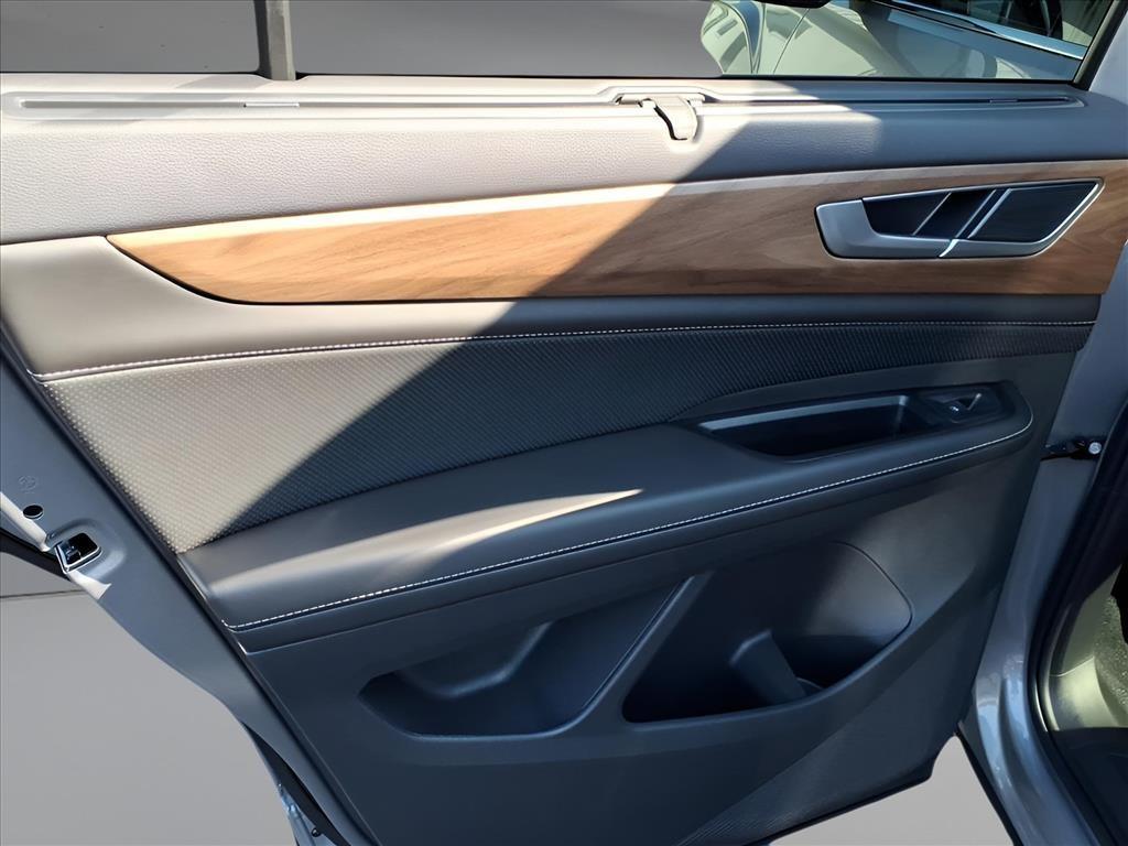 new 2026 Volkswagen Atlas car, priced at $49,415