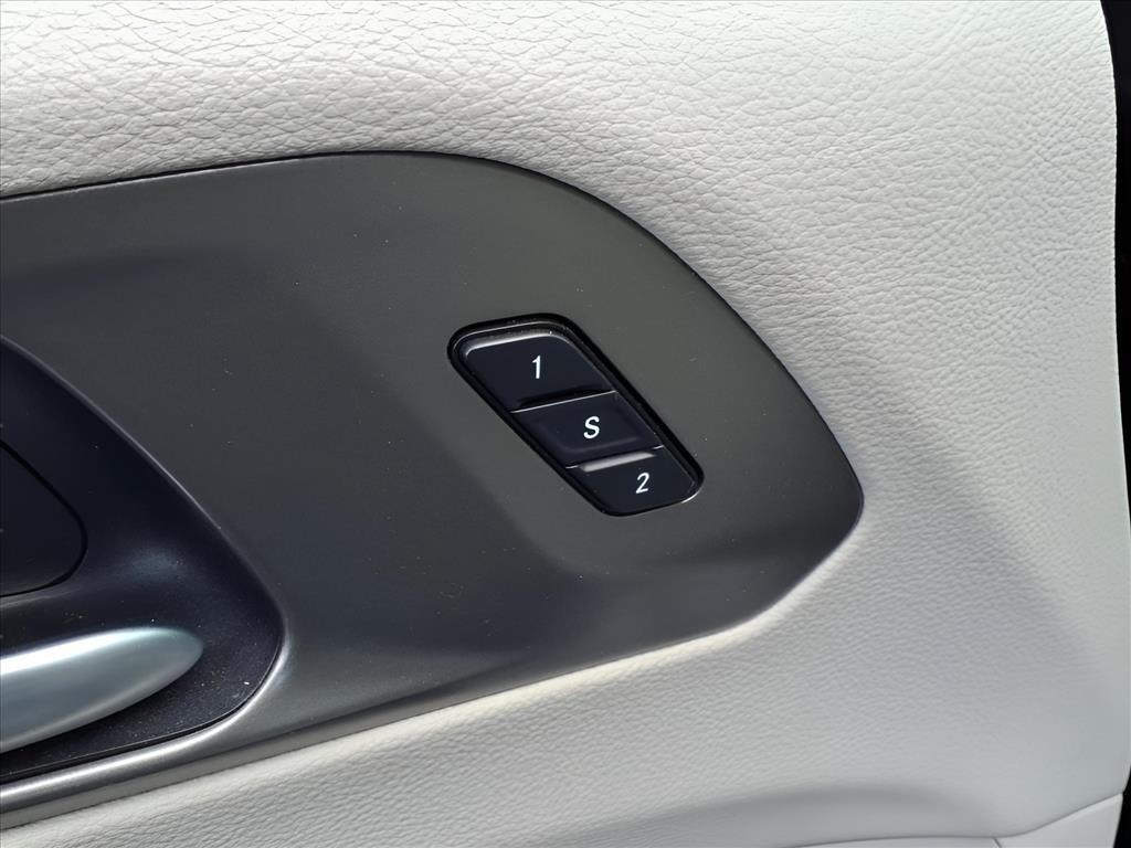 used 2021 Chrysler Pacifica car, priced at $23,988