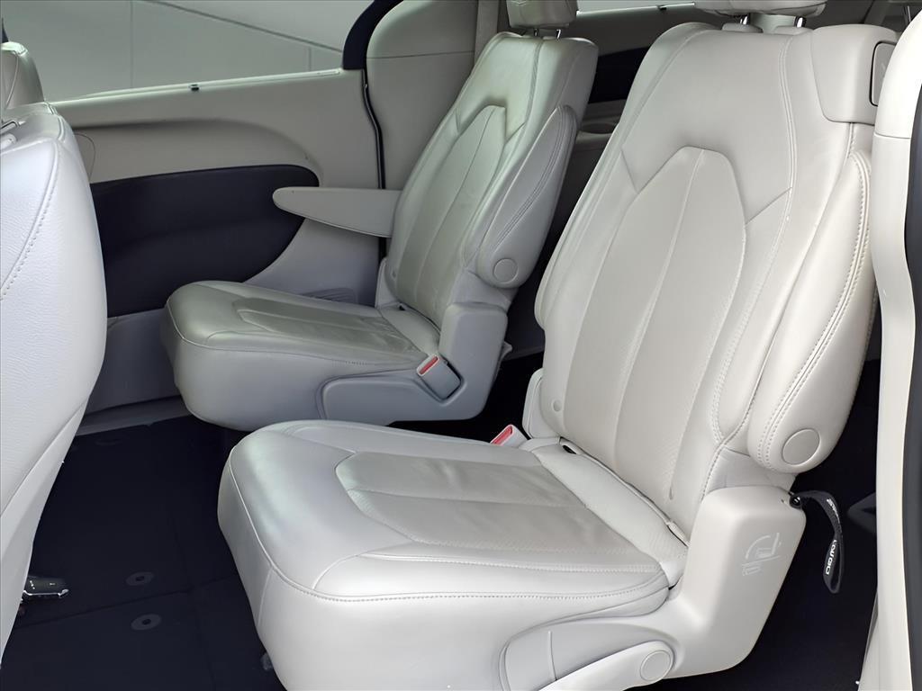 used 2021 Chrysler Pacifica car, priced at $23,988
