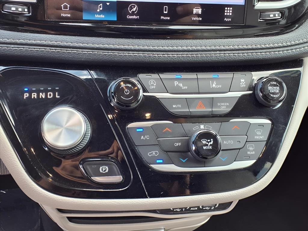used 2021 Chrysler Pacifica car, priced at $23,988