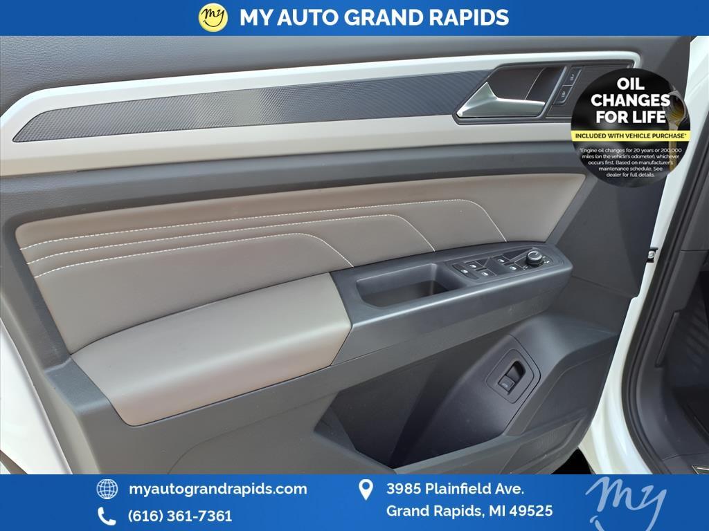 used 2021 Volkswagen Atlas Cross Sport car, priced at $30,475
