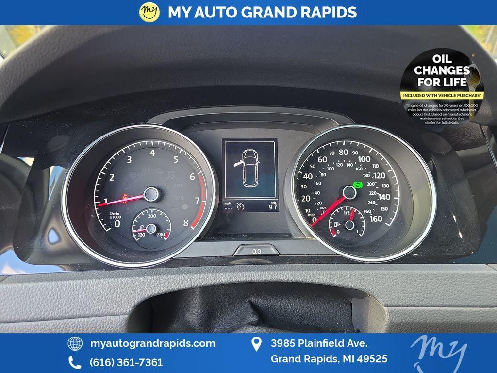 used 2018 Volkswagen Golf SportWagen car, priced at $17,973