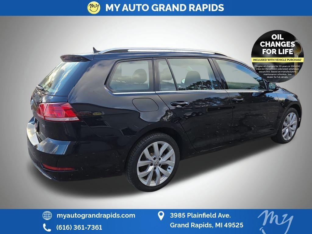 used 2018 Volkswagen Golf SportWagen car, priced at $17,973