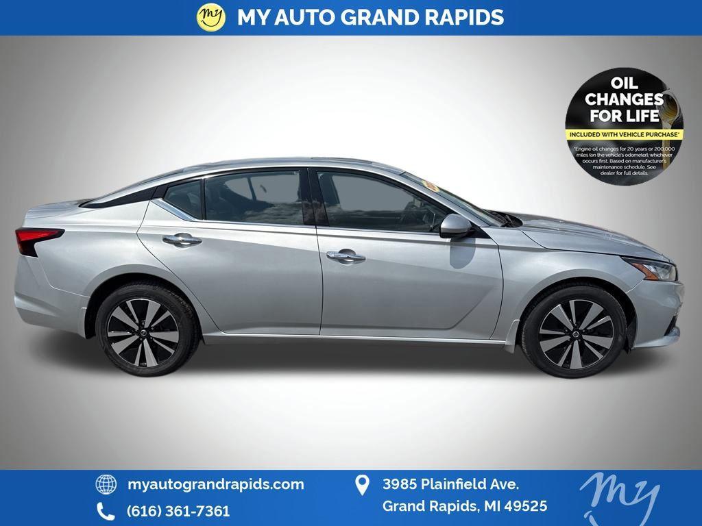 used 2022 Nissan Altima car, priced at $20,980