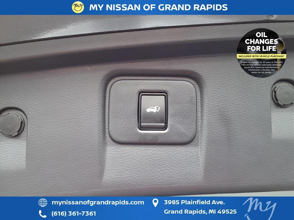 used 2022 Nissan Murano car, priced at $24,994