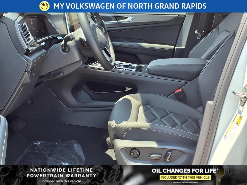 new 2025 Volkswagen Atlas Cross Sport car, priced at $42,869