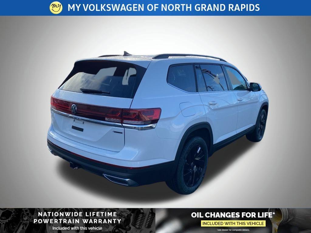 new 2026 Volkswagen Atlas car, priced at $48,670
