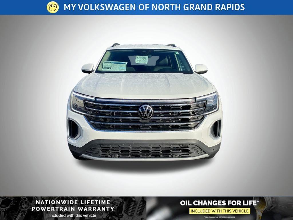 new 2026 Volkswagen Atlas car, priced at $48,670