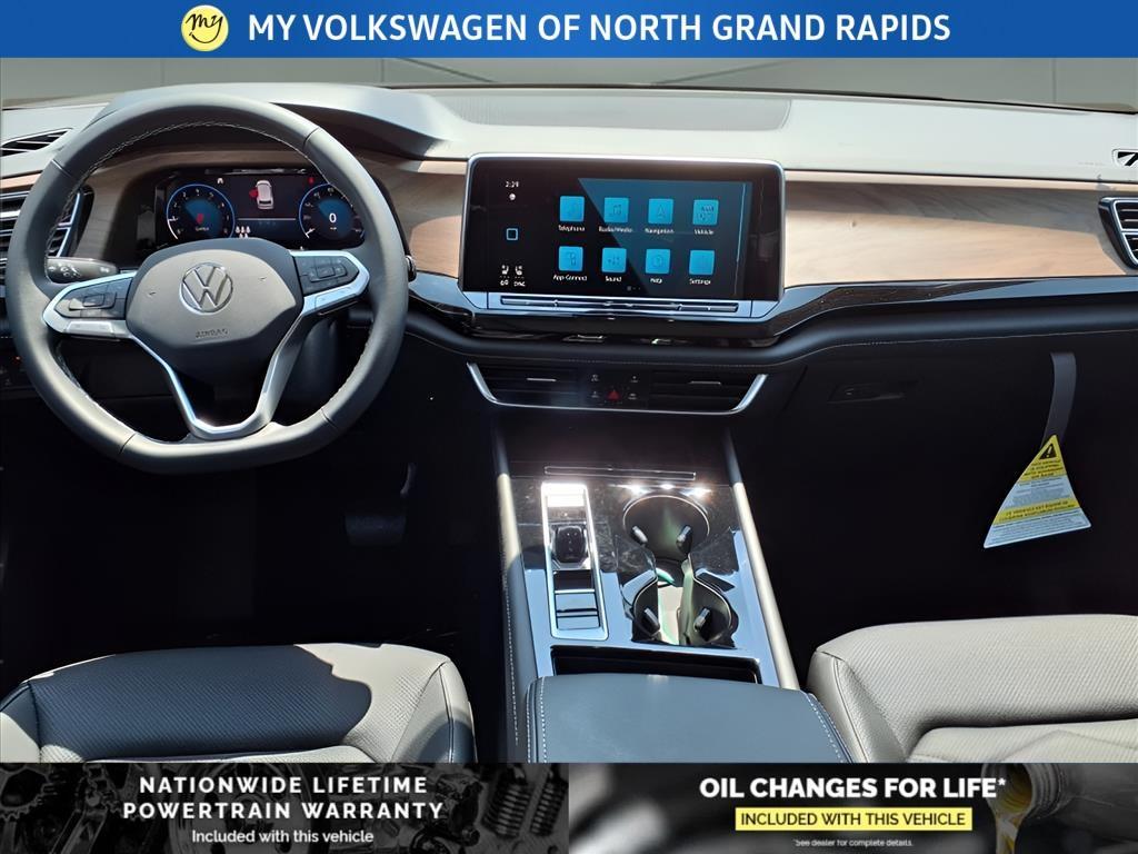 new 2025 Volkswagen Atlas car, priced at $42,079