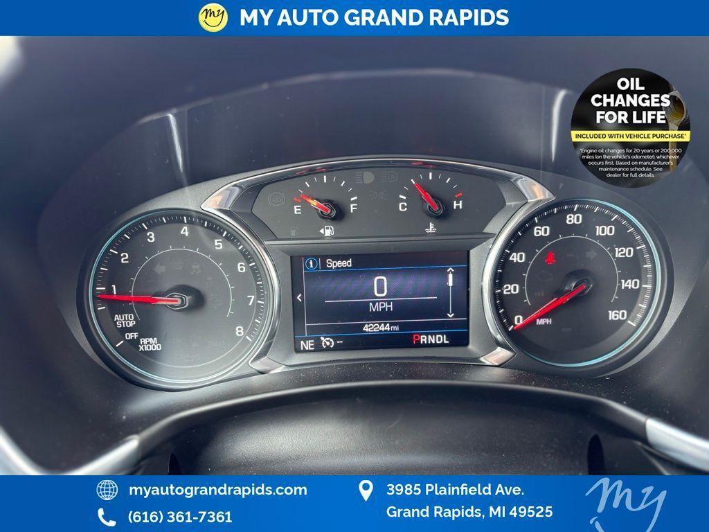 used 2023 Chevrolet Equinox car, priced at $19,894